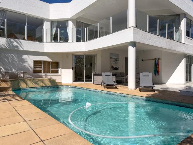 3 Bedroom House in Cutty Sark