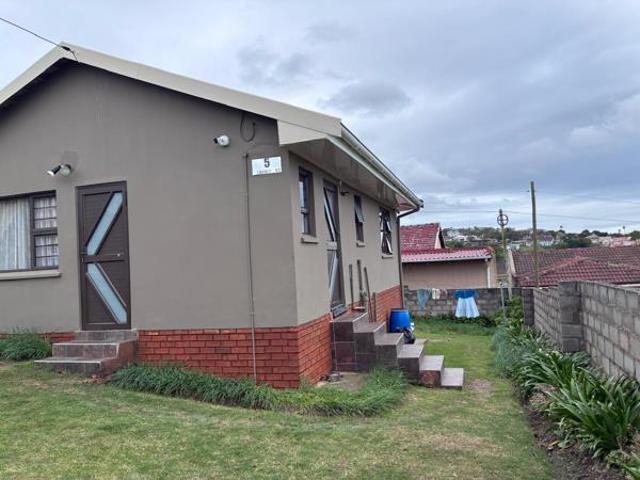 3 Bedroom House in Amalinda