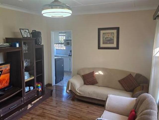 3 Bedroom House in Amalinda