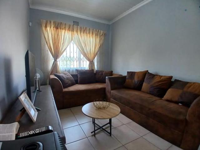 3 Bedroom House in Amalinda