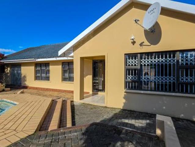 3 Bedroom House in Amalinda North