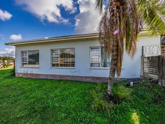 3 Bedroom House in Amalinda North