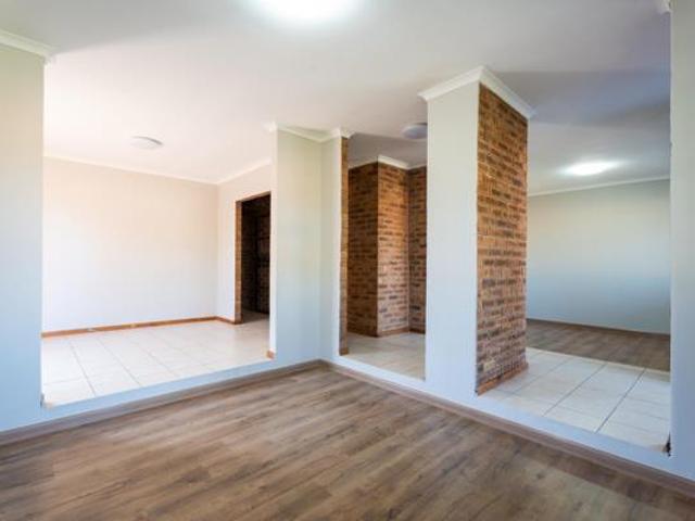 3 Bedroom House in Amandelsig