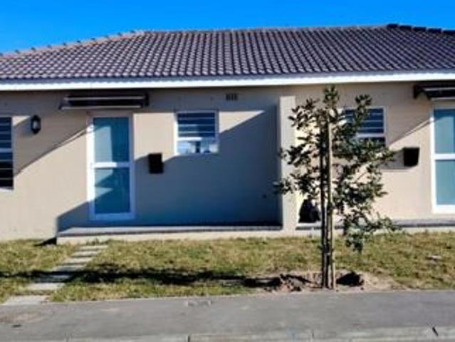 3 Bedroom House in Amandelsig