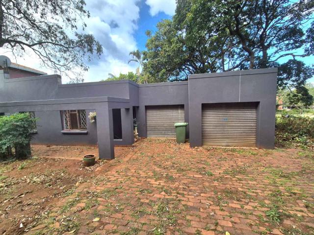3 Bedroom House in Amanzimtoti