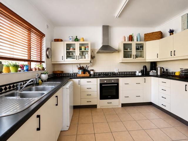 3 Bedroom House in Amber Valley
