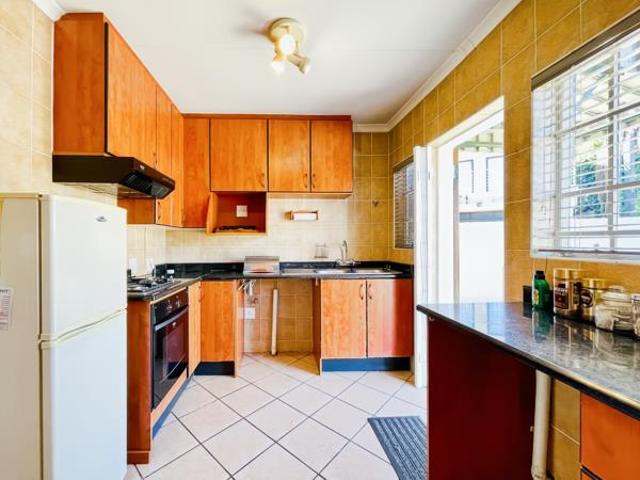 3 Bedroom House in Amberfield