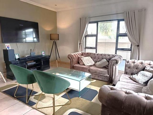 3 Bedroom House in Amberfield