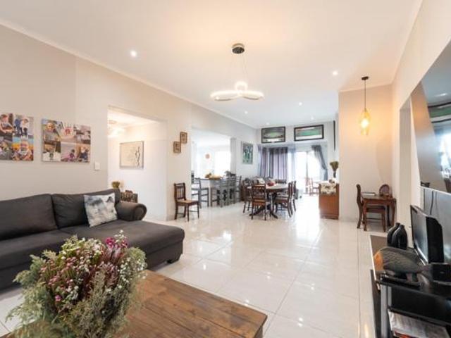 3 Bedroom House in Admirals Park