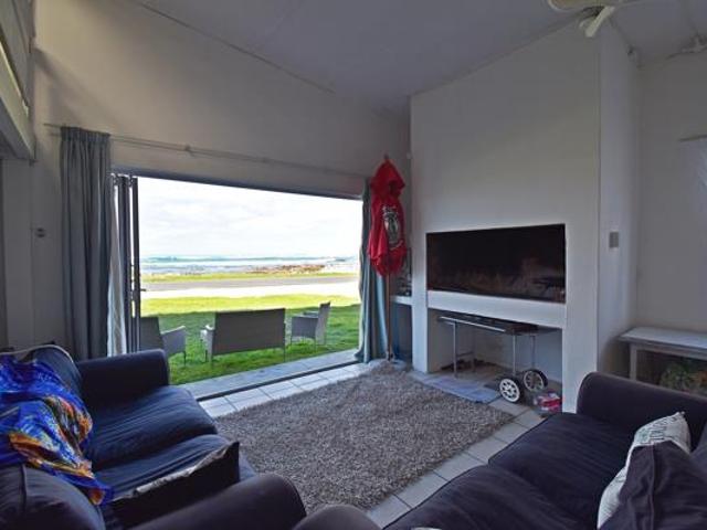 3 Bedroom House in Agulhas