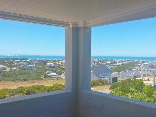 3 Bedroom House in Agulhas