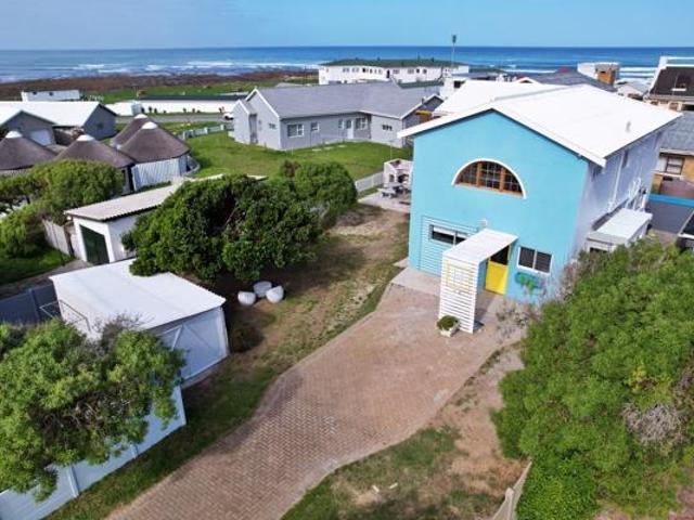 3 Bedroom House in Agulhas