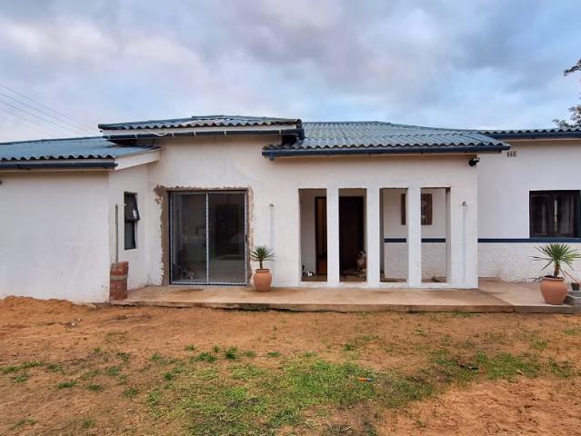 3 Bedroom House in Albertinia