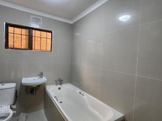 3 Bedroom House in Allandale