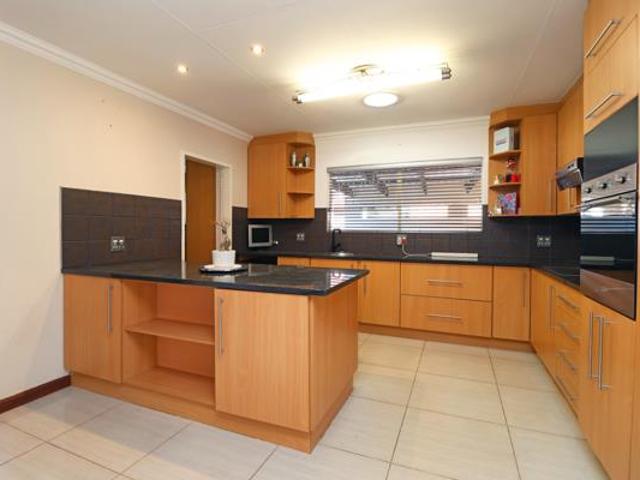 3 Bedroom House in Allens Nek