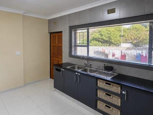 3 Bedroom House in Arboretum