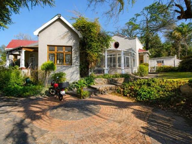 3 Bedroom House in Arboretum