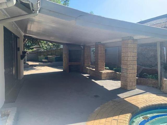 3 Bedroom House in Arboretum
