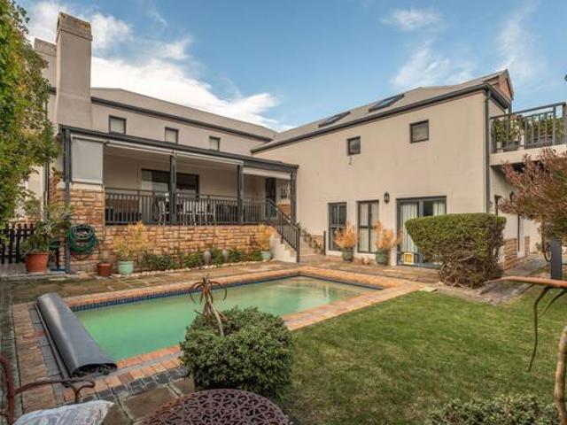 3 Bedroom House in Atlantic Beach Golf Estate