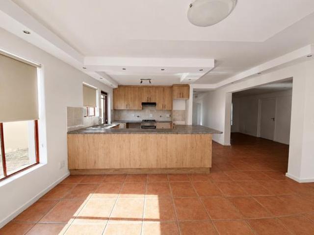 3 Bedroom House in Atlantic Beach Golf Estate