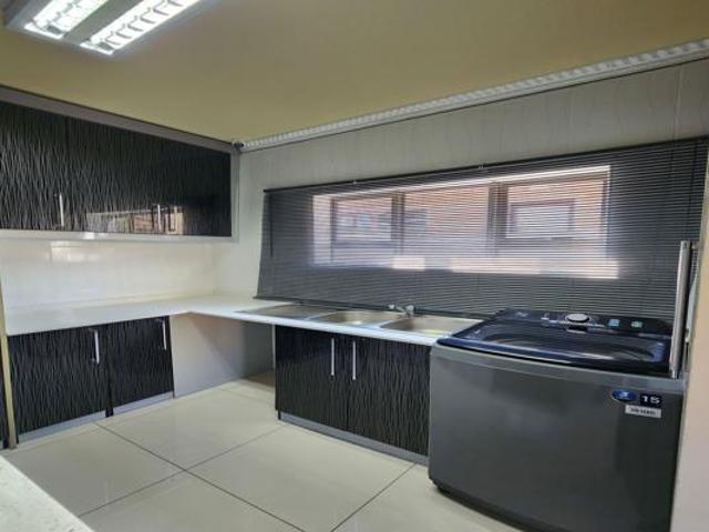 3 Bedroom House in Aviary Hill