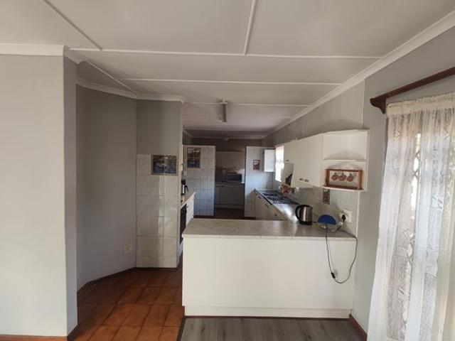 3 Bedroom House in Azalea Park