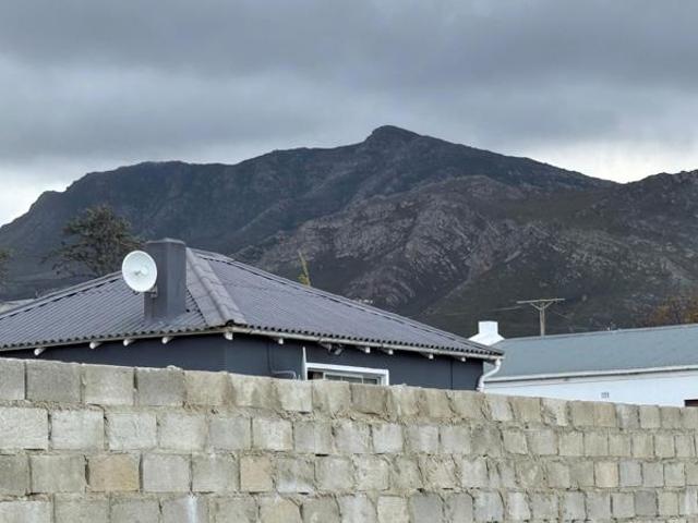 3 Bedroom House in Botrivier
