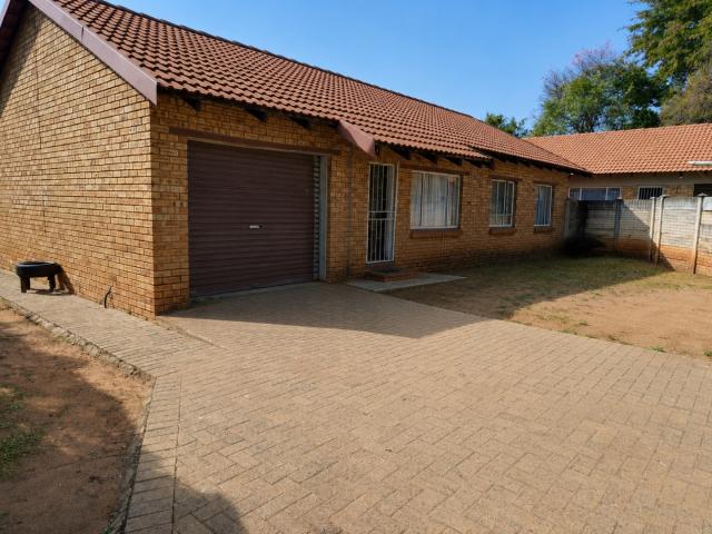 3 Bedroom House in Bo dorp