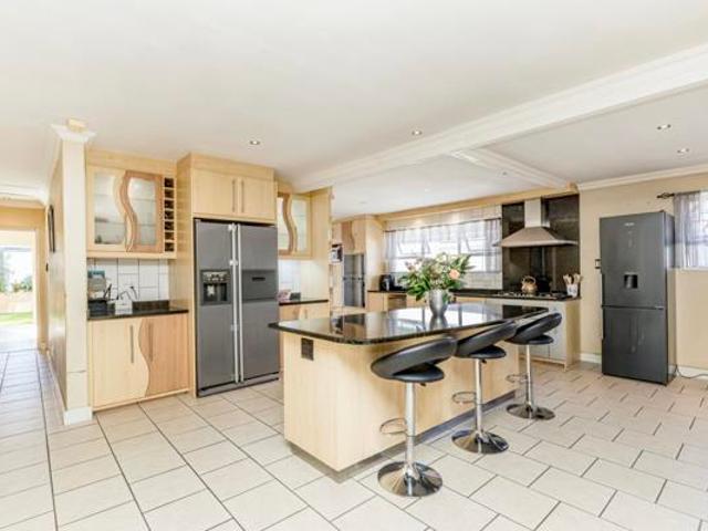 3 Bedroom House in Bo Oakdale