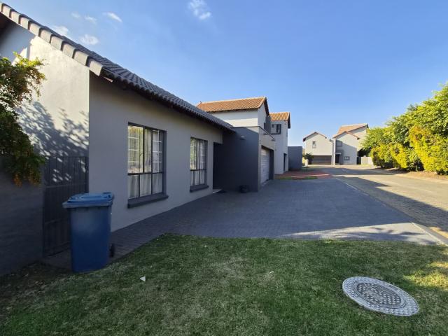 3 Bedroom House in Boardwalk