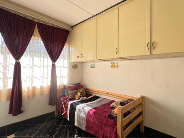 3 Bedroom House in Bombay Heights