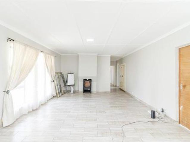 3 Bedroom House in Bonaero Park