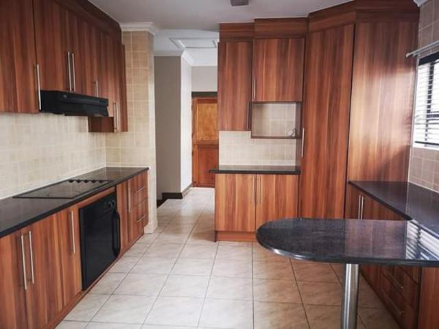 4 Bedroom House in Boschdal