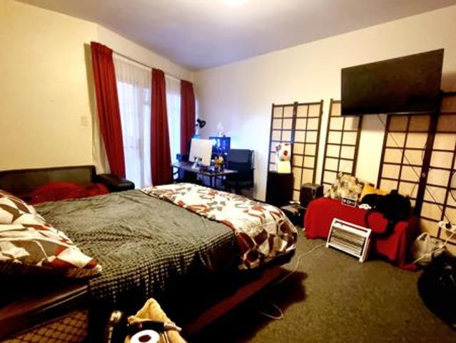1 Bedroom Apartment in Baillie Park