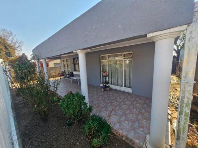 3 Bedroom House in Bakenpark