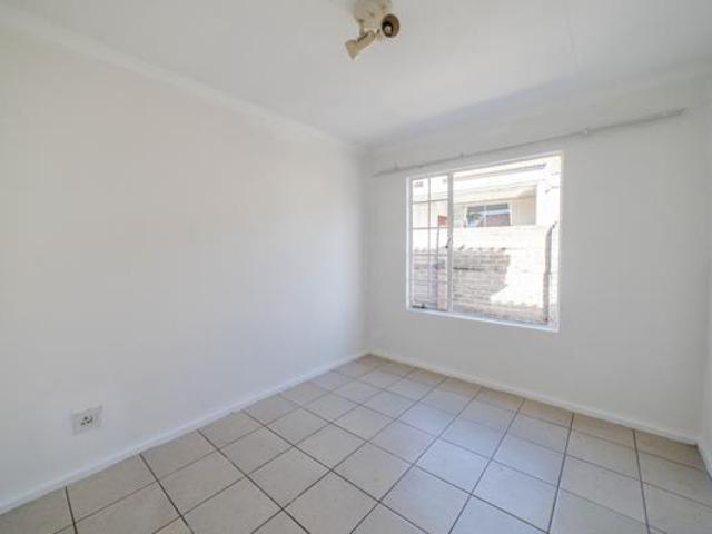 3 Bedroom House in Barbeque Downs