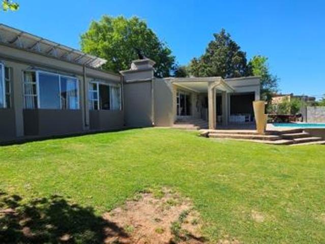 3 Bedroom House in Barkly West