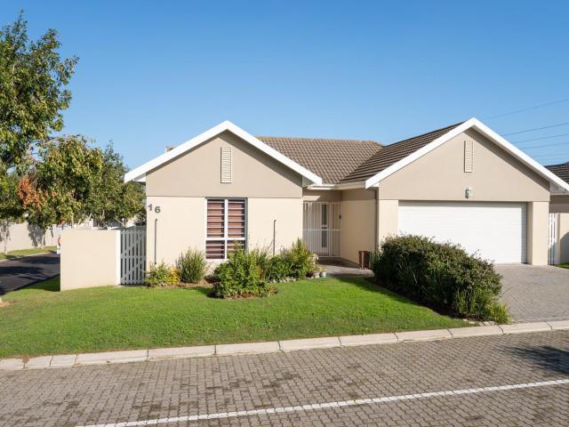 3 Bedroom House in Baronetcy Estate