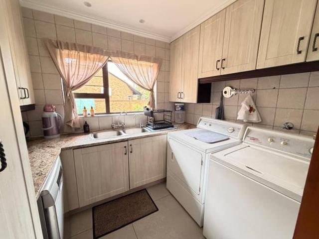 3 Bedroom House in Bartlett