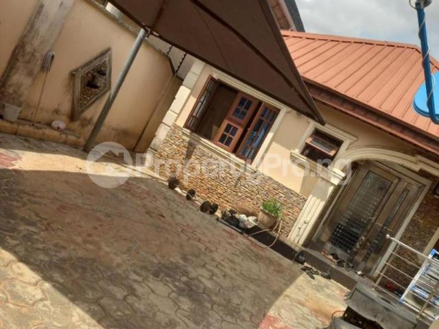 Buy 3 Bedrooms Bungalow With 1 Mini Flat in Baruwa, Ipaja Lagos 0LKSK | PropertyPro Nigeria