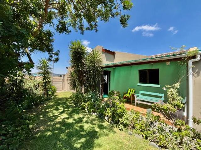 3 Bedroom House in Beacon Hill