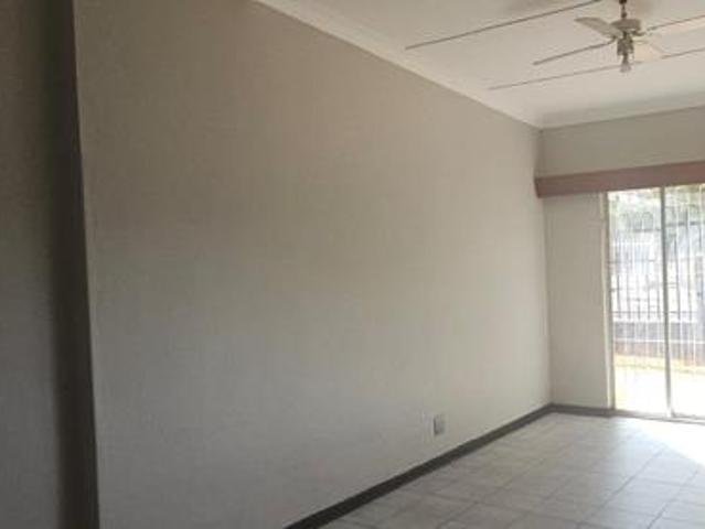 3 Bedroom House in Beaconsfield
