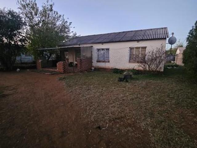 3 Bedroom House in Beaconsfield