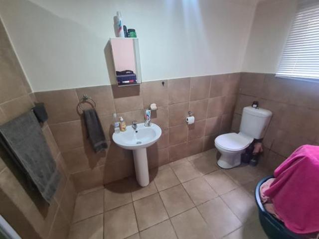 3 Bedroom House in Beaconsfield