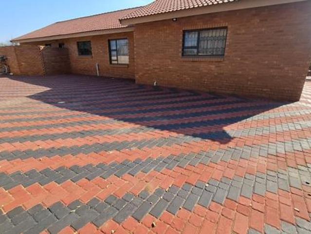 3 Bedroom House in Bela Warmbaths
