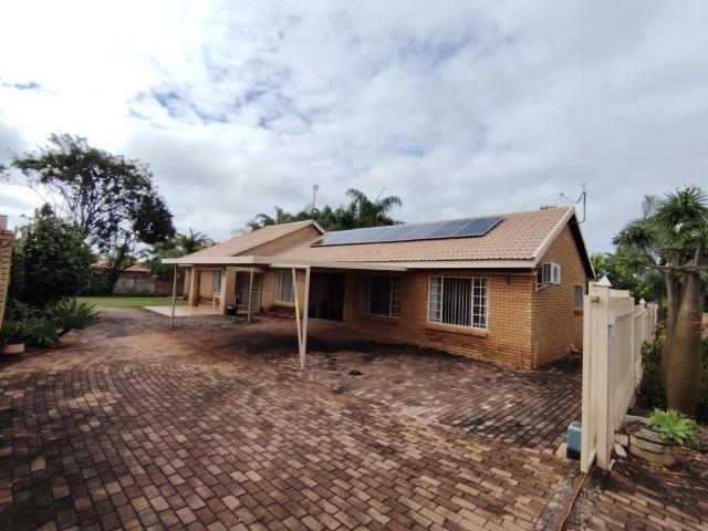 3 Bedroom House in Bela Bela