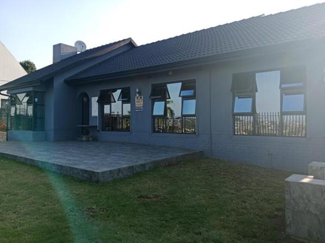 3 Bedroom House in Belfort Estate