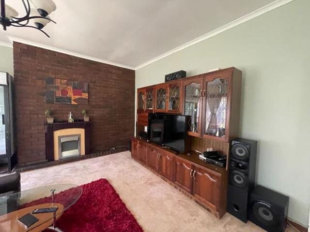 3 Bedroom House in Belfast