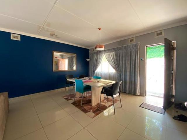3 Bedroom House in Bellair