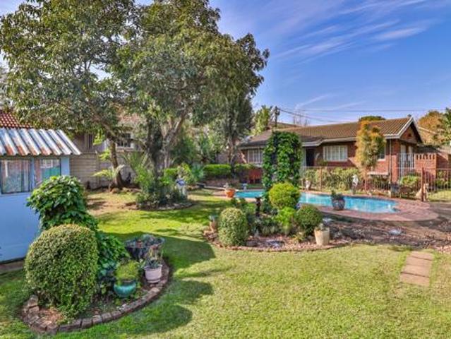 3 Bedroom House in Bellevue